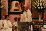 El obispo consagra la iglesia parroquial de Sant Bartolomé y San Jaime en el 50 aniversario de su finalización
