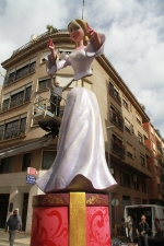 Las fallas ya llena las calles de Burriana