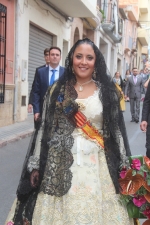 La ofrena floral per a la Sagrada Familia i processó del Santíssim marquen la jornada dominical a La Vall d'Uixó