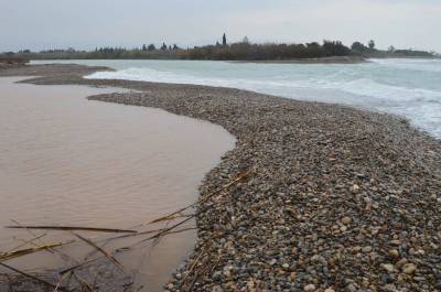 La desembocadura del Millars continua oberta a la mar 9 mesos després de l'última riuada