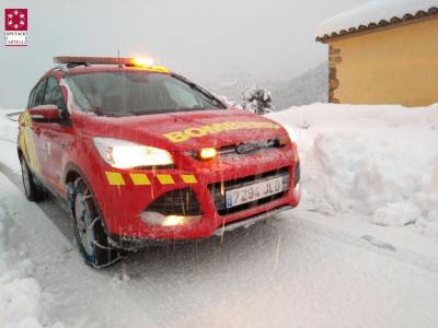 La nieve tiñe de blanco las zonas más altas de l'Alcalatén