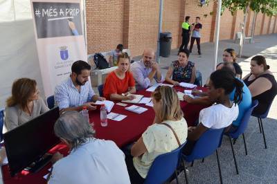 El Ayuntamiento de la Vall d’Uixó inicia la campaña Govern al teu barri en el Toledo