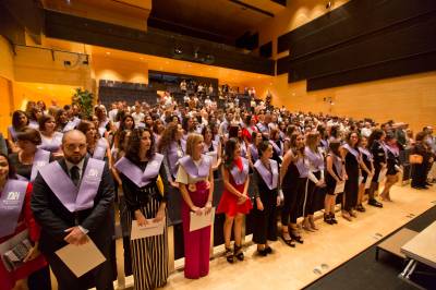 Un total de 65 alumnos de Psicología de la UJI participan en el acto de graduación