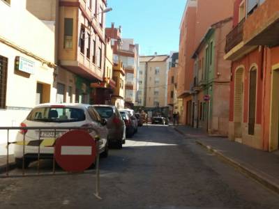 La descoordinación del tripartito provoca el caos de tráfico en Burriana por cortes de calles sin previo aviso y sin planificación