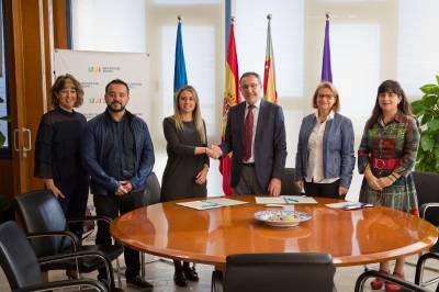 La UJI y el Ayuntamiento de La Vall d'Uixó colaboran en materia de voluntariado