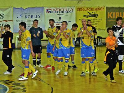 Viveros Mas de Valero y FS Santurtzi se reparten los puntos en un partido muy igualado (5-5)