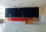 ?ltiman las obras del nuevo escenario del salón de actos del Centre FPA Paulo Freire