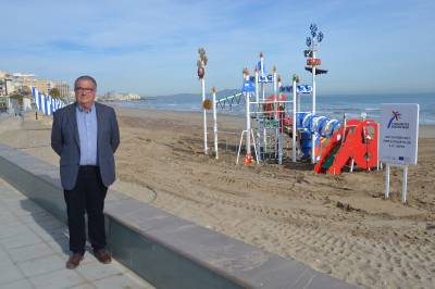 Nuevo juego infantil en la playa de Morro de Gos