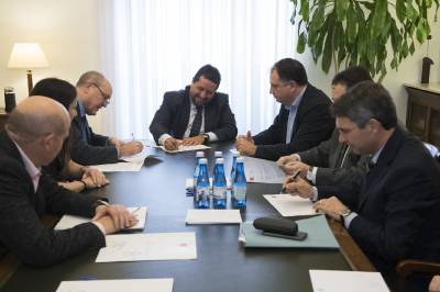 La Diputación ya ha adelantado más de 37,5 millones para garantizar la liquidez económica de 48 municipios de la provincia