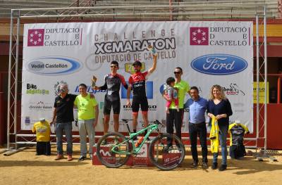 Vall d’Alba reunió más de 300 ciclistas para participar en la Marcha BTT y en la III Challenge XC Maratón