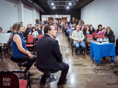 La Biblioteca Municipal acull la presentació de la segona novel·la de la periodista local Mónica Mira