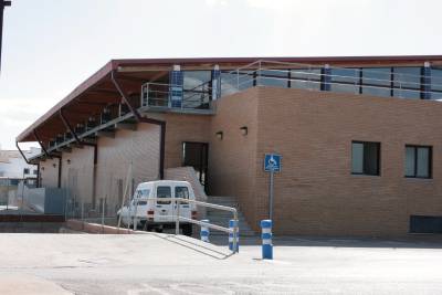 El Consell finançarà amb 34.950 euros la instal·lació de plaques solars en la piscina municipal d'Almassora
