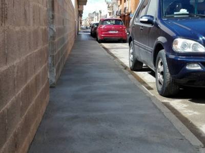 Nules millora l'accessibilitat amb la construcció de voreres