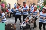 La cabalgata de fiestas llena las calles de Vila-real de colorido y crítica local