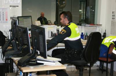 Detingut per amenaçar amb un destral a una dona i a la Policia a Almassora
