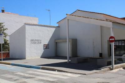 L'Ajuntament de Xilxes amplia el fons bibliogràfic de la Biblioteca Municipal