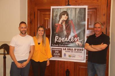 Rozalen actuará en La Vall d'Uixó el 30 de julio para abrir Les Penyes en Festes 2017