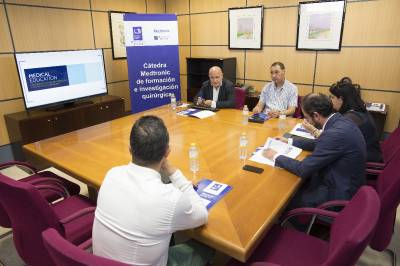Cerca de 300 profesionales han participado en las actividades de la Cátedra Medtronic de la UJI durante su primer año de vida