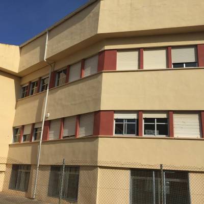 La Llosa demana a Educació que inicie les obres de millora del col·legi