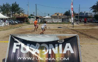 La Playa Casablanca de Almenara acoge el III Circuito Provincial de Tenis-playa