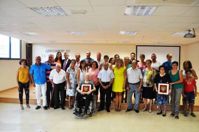 Vall d’Alba rinde homenaje a sus mayores