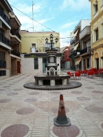 Almenara actua en la Plaça de La Font per a recuperar el seu estat original
