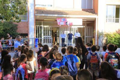 Cerca de 7.500 alumnos de educación infantil, primaria y secundaria inician el curso escolar en Vila-real