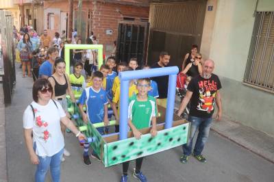 Betxí tanca les Festes Majors amb el cercavila de disfresses infantils