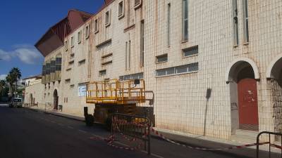 Segorbe mejora el aislamiento del pabellón polideportivo
