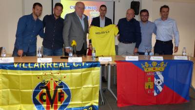 Firma convenio de fútbol base alcanzado con el Mislata Unión de Fútbol
