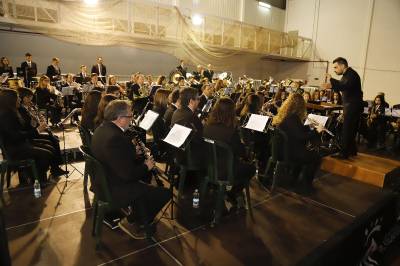 La Lira i la Rondalla l'Ullastrar commemoren Santa Cecilia amb un concert emmarcat dins dels actes del 600 aniversari de la Generalitat