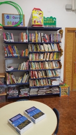 Pedanías invierte 900 euros en libros y tablets para el Aula de la Juventud de Cárrica 