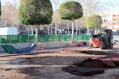 Onda inicia la renovació dels parcs infantils per a fer-los més segurs i accessibles