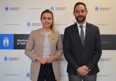 50 jóvenes de la Vall d’Uixó recibirán una beca para realizar prácticas en el extranjero y en empresas locales
