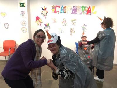 Carnaval en los centros de Alzheimer de Vinaròs y Nules