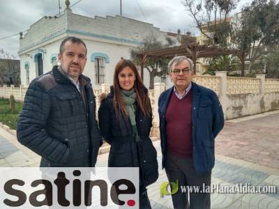 Díaz (PP) es reuneix en Moncofa i Nules amb afectats de casetes de primera línia de costa per a exigir demà al Consell la seua protecció