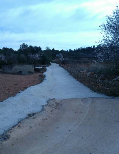 Vilafamés condiciona els camins Cabanes i Fenosa
