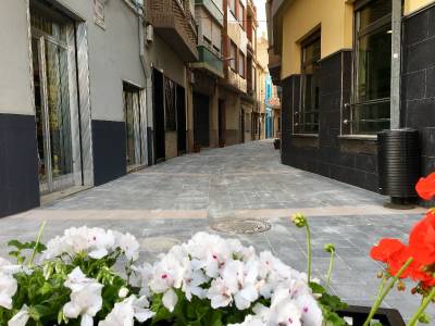Finalitzen les obres de peatonalització del carrer major
