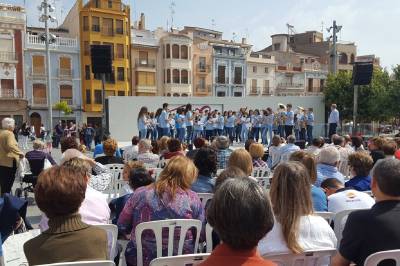 Onda se vuelca con su ‘Fireta Solidària’
