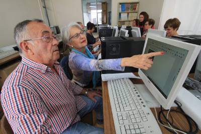 L'Ajuntament reforma la biblioteca