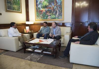 Moliner atiende las demandas del alcalde de Costur