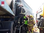 Un choque múltiple entre camiones en Vinaròs se salda con un conductor muerto