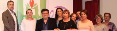 La Asociación Local Contra el Cáncer de Moncofa dona 8.000 euros para investigar tumores infrecuentes