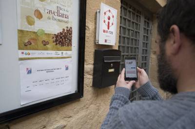 La Diputación conecta a la banda ancha de internet a 41.000 usuarios en el interior de la provincia como parte de #Repoblem