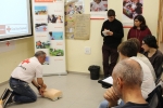 Gran éxito del curso de primeros auxilios para bebés del Plan de Salud de Cruz Roja Alcora