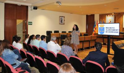 El alumnado del Taller de Jardinería T'Avalem recibe el Certificado de Profesionalidad tras un año de trabajo y formación