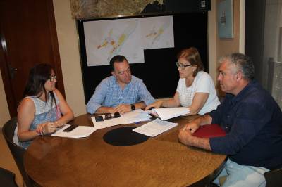 El diputado Artemi Rallo visita Borriana e insiste en “la reclamación de cesión del antiguo ambulatorio”