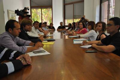 Sanitat informa a los municipios sobre el protocolo de solicitud de tratamiento aéreo contra los mosquitos