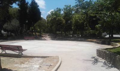 Almenara instala nuevos jugos infantiles en parques públicos