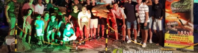 Los jugadores del CD Castellón visitan la exposición Dinosaurs Tour en Marina d´Or